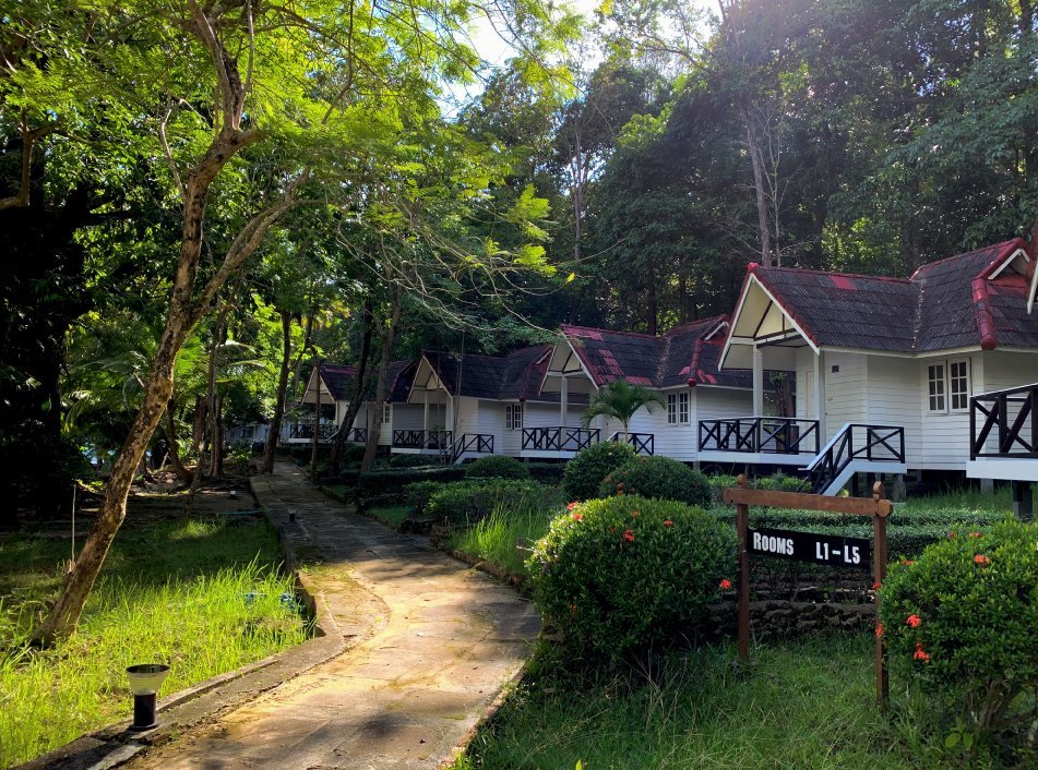 Standard Seaside Bungalow at Pansand Resort