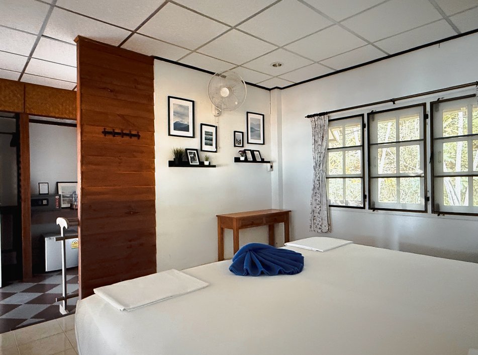 Superior Garden Bungalow - Image 8